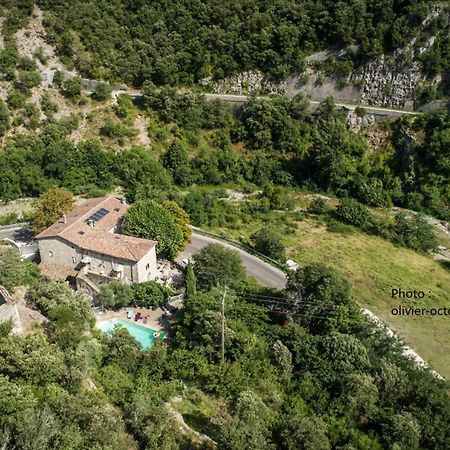 Domaine De La Carriere Sumène Exterior foto